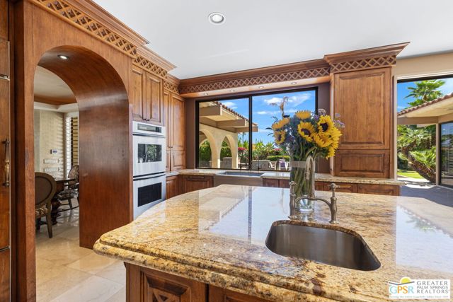 70639 Placerville Road, Rancho Mirage CA: https://media.crmls.org/mediaz/11c4d50f-6336-4e3e-905e-508afa393abc.jpg