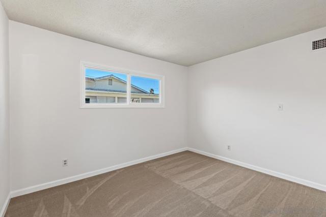 6289 Lake Arago Ave, San Diego CA: https://media.crmls.org/mediaz/11c56a6c-acab-4525-b15b-fddc6c8b2a4e.jpg