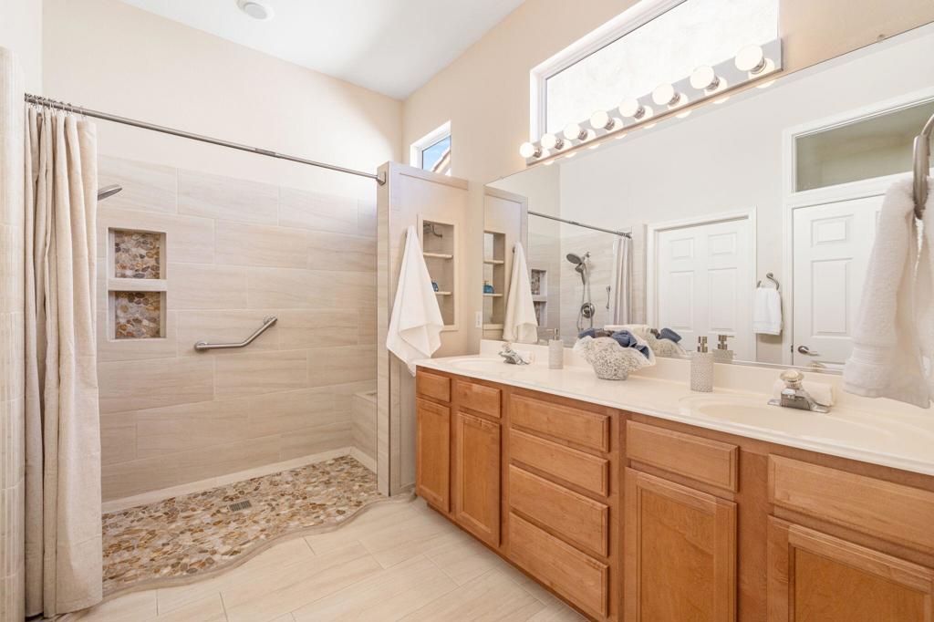 MLS #219137160DA image #27