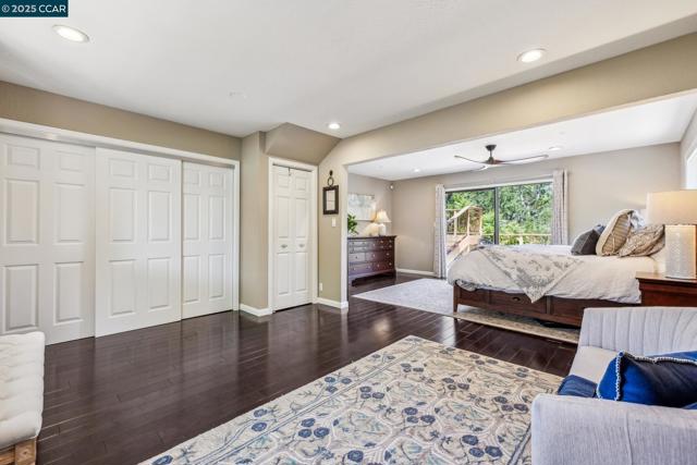 700 Golf Club Way, Pleasant Hill CA: https://media.crmls.org/mediaz/11c6fc92-4b76-4197-aa2b-ff43e58734a8.jpg