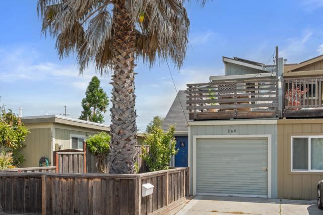 260 Walk Circle, Santa Cruz CA: https://media.crmls.org/mediaz/11c7ecc4-fc7b-4e0f-a868-7459ee034342.jpg