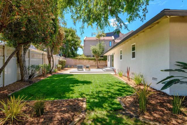 2102 February Ct, San Diego CA: https://media.crmls.org/mediaz/11c82f4a-24cf-4de4-8594-d52a8be63473.jpg