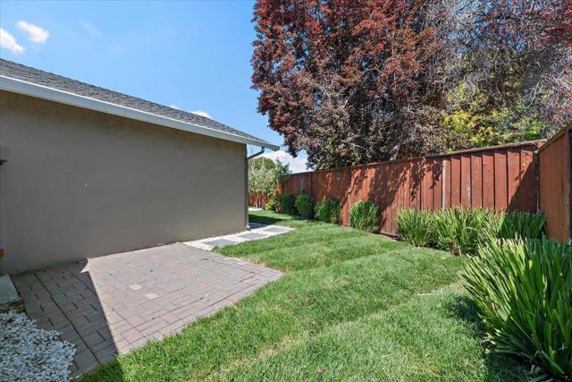 575 Fir Avenue, Sunnyvale CA: https://media.crmls.org/mediaz/11c8617e-48e0-42fa-bf14-217e5687addd.jpg