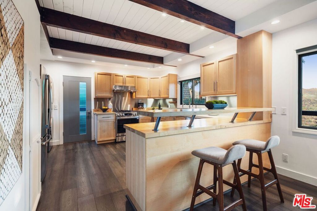 MLS #25607185 image #9