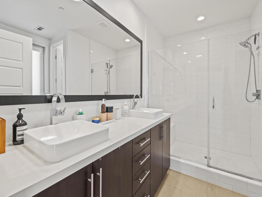 1859 Vulcan Avenue - photo 17