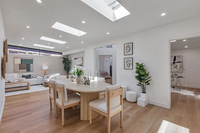 271 Woodhams Road, Santa Clara CA: https://media.crmls.org/mediaz/11cab592-b925-48be-a2ee-3b7d97673bf0.jpg