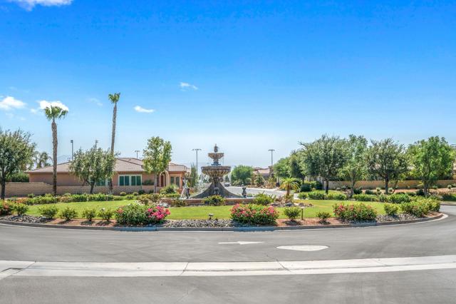 171 Via Martelli, Rancho Mirage CA: https://media.crmls.org/mediaz/11cd141a-c8b1-4fd1-a595-bc5c9a615ca6.jpg