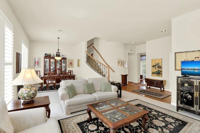 3856 Quarter Mile Drive, San Diego CA: https://media.crmls.org/mediaz/11cded89-6490-462f-930c-f3bc4212c7fa.jpg