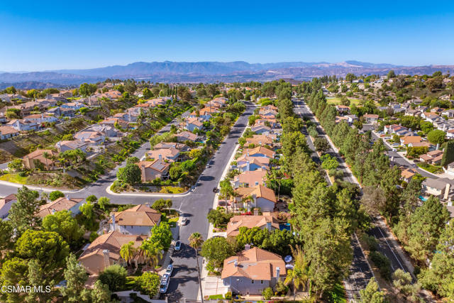 3128 Casino Drive, Thousand Oaks CA: https://media.crmls.org/mediaz/11cdee36-53a3-4dd2-ac3a-b973f46a0779.jpg