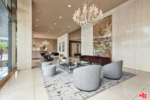 2222 Avenue Of The Stars, Los Angeles CA: https://media.crmls.org/mediaz/11cea35a-095d-46e1-8248-ea6bfc1077c3.jpg