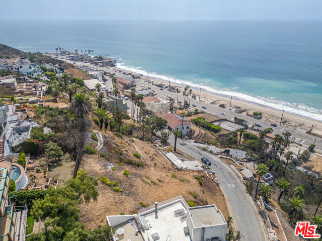 Drew Fenton | 21415 Rambla Vista Malibu CA | MLS: 7490196 Drew Fenton | 21415 Rambla Vista Malibu CA | MLS: 7490196
