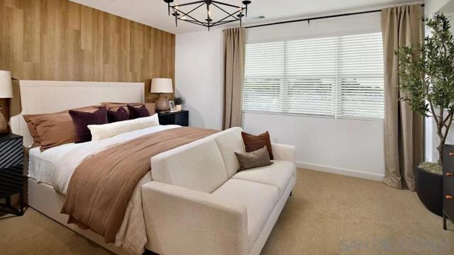 857 Cheyne Loop, Chula Vista CA: https://media.crmls.org/mediaz/11cf47a9-af67-4f72-82e7-7d71fda27982.jpg