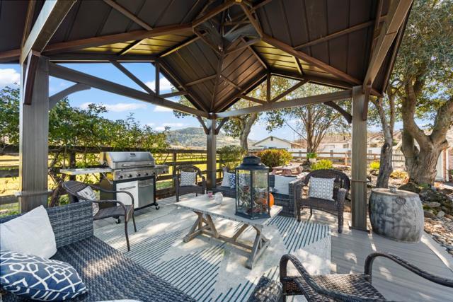 2180 Patton Ave, Napa CA: https://media.crmls.org/mediaz/11cf6367-49e6-48e7-910c-43009c89b64e.jpg
