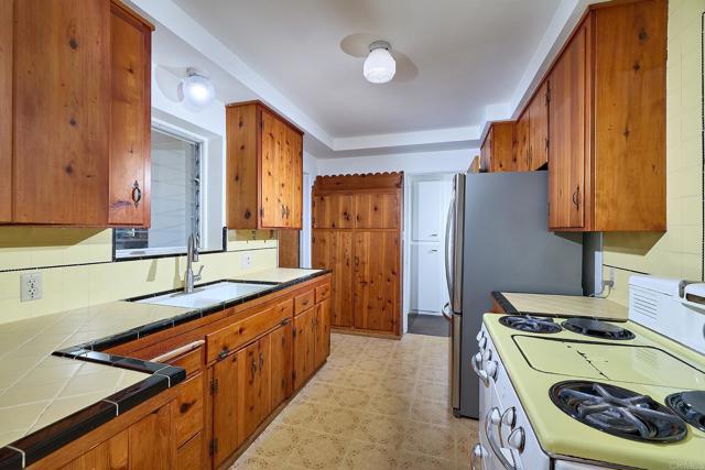 Detail Gallery Image 12 of 57 For 920 Stratford Dr, Encinitas,  CA 92024 - 2 Beds | 1 Baths