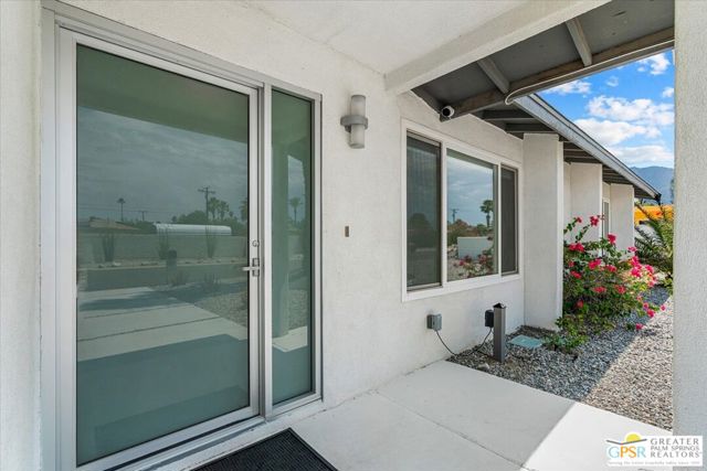3121 E Ventura Road, Palm Springs CA: https://media.crmls.org/mediaz/11d1e683-09bd-4925-a59a-3035630eb37c.jpg