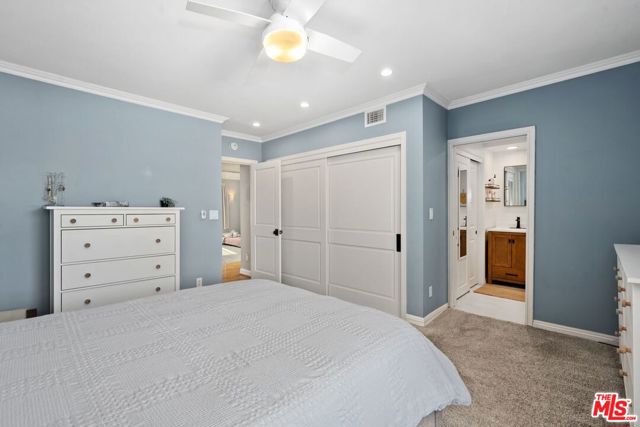 4716 La Villa Marina, C photo 22