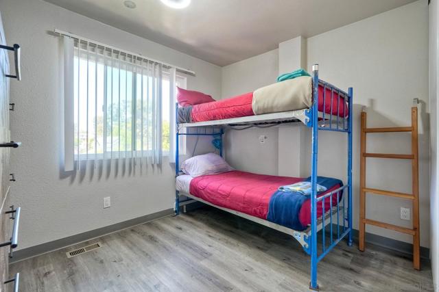 5091 Alumni Pl, San Diego CA: https://media.crmls.org/mediaz/11d35c37-bce8-4950-a2df-bc2a5754c36a.jpg