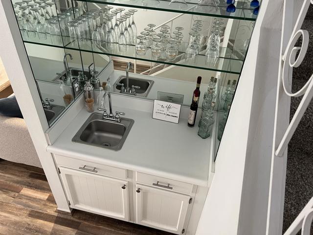 35058 Mission Hills Drive, Rancho Mirage CA: https://media.crmls.org/mediaz/11d45154-236f-4976-97fb-c4aa0ddf3e3a.jpg