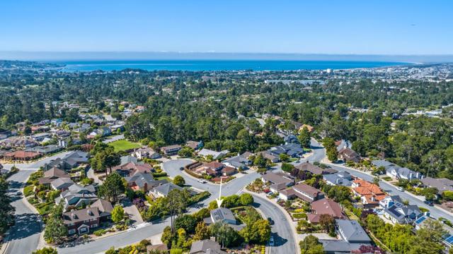 2 Black Tail Lane, Monterey CA: https://media.crmls.org/mediaz/11d4cd57-a04f-4cf7-b172-b40b1a505d01.jpg