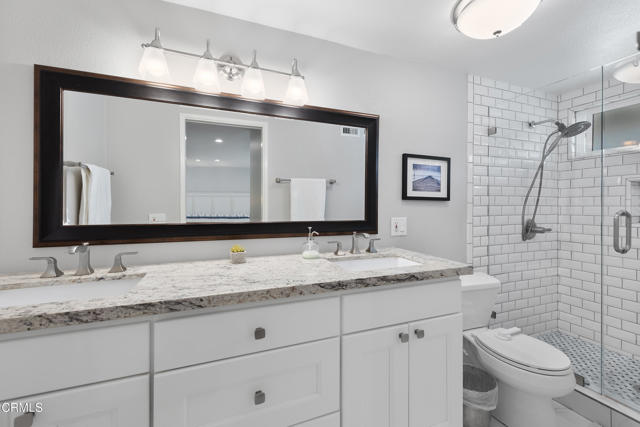 Detail Gallery Image 25 of 34 For 1525 Lyndhurst Ave, Camarillo,  CA 93010 - 4 Beds | 2/1 Baths