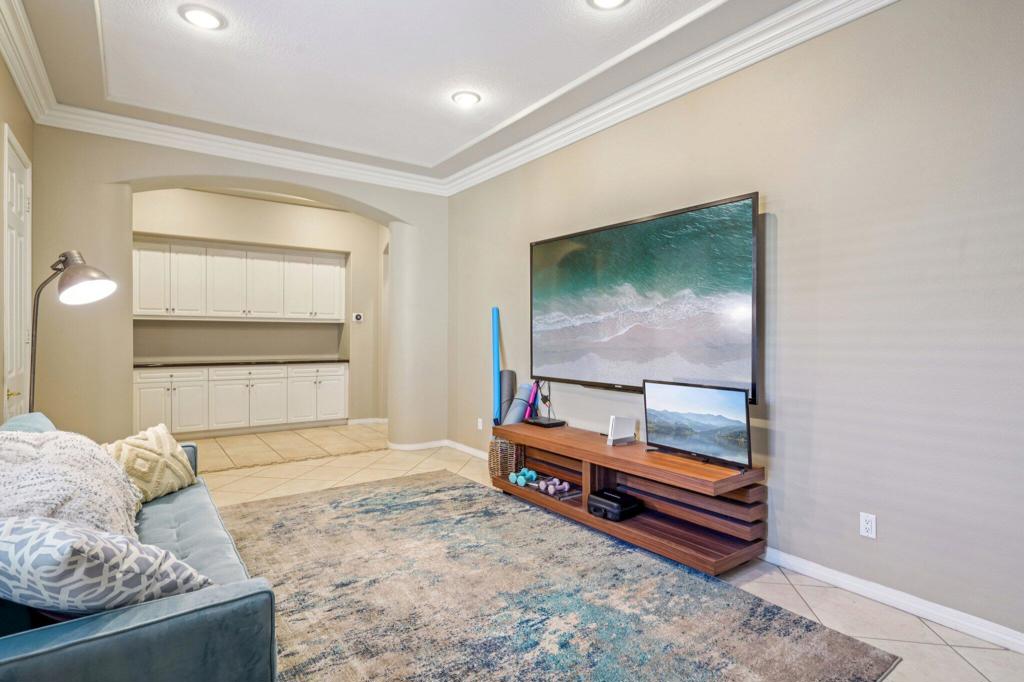 MLS #219139348DA image #23