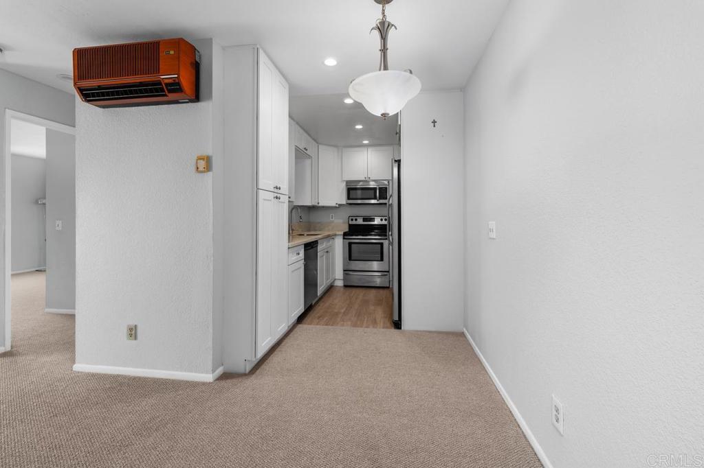 6350 Genesee Avenue - photo 9