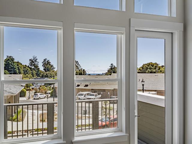 121 Aptos Village Way, Aptos CA: https://media.crmls.org/mediaz/11d98115-c684-43be-8f3b-b96592418198.jpg