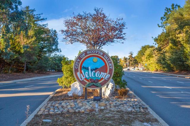 520 Tabor Drive, Scotts Valley CA: https://media.crmls.org/mediaz/11da0f6d-cdae-471e-9f8a-27d125129816.jpg