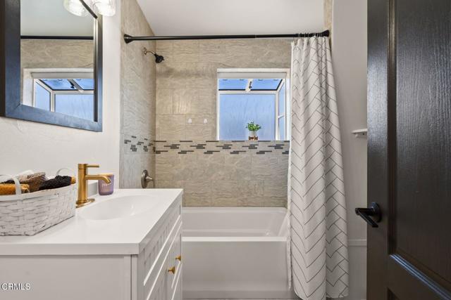 Detail Gallery Image 13 of 28 For 385 Sunset Ave, Oak View,  CA 93022 - 2 Beds | 1 Baths