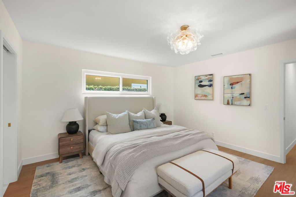 MLS #25572217 img 14