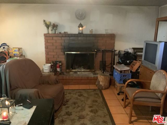 2920 Harriet Road, Frazier Park CA: https://media.crmls.org/mediaz/11db096e-c939-4776-a022-5c0e1535e188.jpg