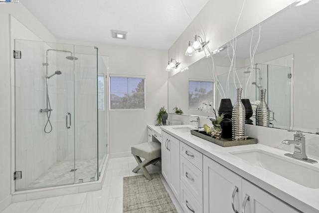 24 Dauphine, Newport Coast CA: https://media.crmls.org/mediaz/11dceaac-f445-4e7e-99c3-afaf7e7f617b.jpg
