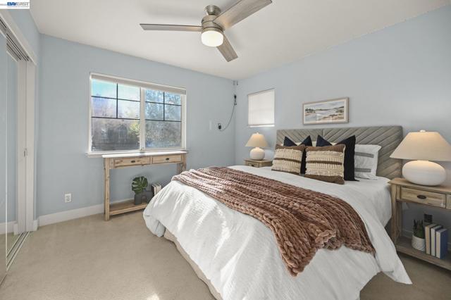 9 Cross Bridge Pl, Danville CA: https://media.crmls.org/mediaz/11de9e8b-296a-445b-9cbb-e6a606e7a4f4.jpg