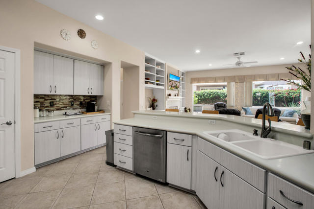 Image 10 of 39 For 78212 Griffin Drive