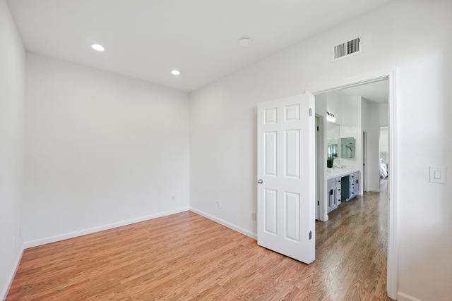 4038 Emerald Isle Lane, San Jose CA: https://media.crmls.org/mediaz/11e0a352-da16-48d5-87e9-00cf50930246.jpg