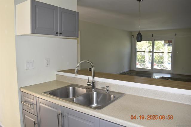 4107 Mount Alifan Pl, San Diego CA: https://media.crmls.org/mediaz/11e0f950-25ed-4cb1-afff-d1b35bca2f47.jpg