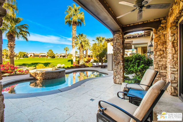 76434 Via Uzzano, Indian Wells CA: https://media.crmls.org/mediaz/11e1126a-8bc9-46ad-82f7-f3a98f64811c.jpg