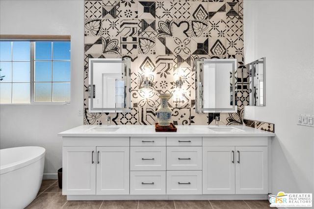 3479 Via Leonardo, Palm Desert, CA 92260