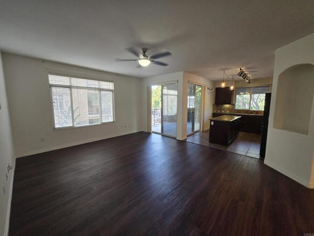 Detail Gallery Image 4 of 37 For 8233 Station Village Ln #2211,  San Diego,  CA 92108 - 3 Beds | 2 Baths