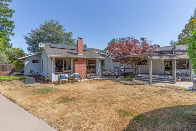20412 CUNNINGHAM Place, Saratoga CA: https://media.crmls.org/mediaz/11e1b621-0c93-40dc-8e59-e40782f639fb.jpg