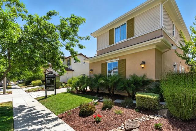 707 Torreya Avenue, Sunnyvale CA: https://media.crmls.org/mediaz/11e1e4cb-0f72-4896-8777-cde11dce6c66.jpg