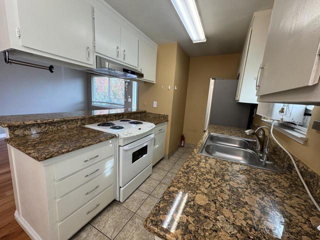 5512 Spinnaker Drive, San Jose CA: https://media.crmls.org/mediaz/11e2a829-37e6-45c7-8ee5-d70a896fe62f.jpg