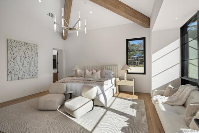 6323 Mimulus, Rancho Santa Fe CA: https://media.crmls.org/mediaz/11e2bbdf-c94a-4622-974b-9a08310dae3b.jpg