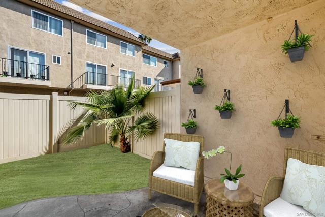 7831 Hummingbird Ln, San Diego, California 92123, 3 Bedrooms Bedrooms, ,2 BathroomsBathrooms,Condominium,For Sale,Hummingbird Ln,250019902SD