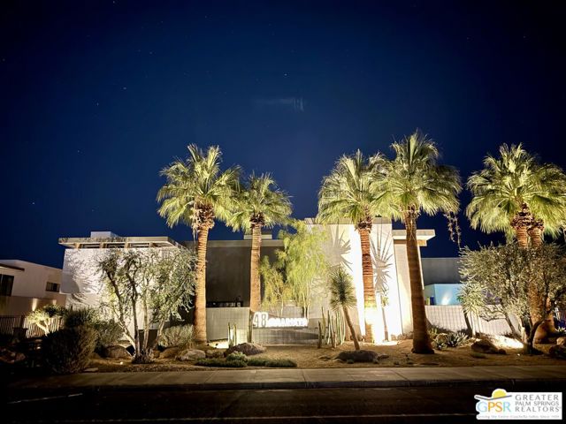 1508 E Baristo Road, Palm Springs CA: https://media.crmls.org/mediaz/11e364e8-c207-4658-817c-2df0f8fc42e7.jpg