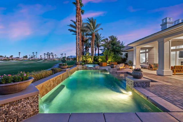 51464 Marbella Court, La Quinta CA: https://media.crmls.org/mediaz/11e38883-7ed1-4551-a48e-8945d10a6a0d.jpg