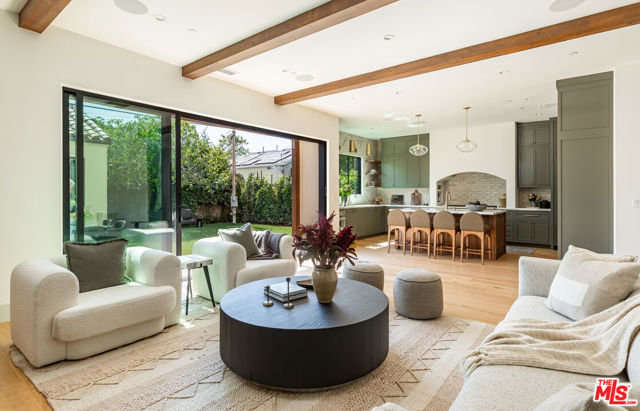 3745 May Street, Los Angeles CA: https://media.crmls.org/mediaz/11e53546-dc0d-4f2e-a026-329ee9054797.jpg