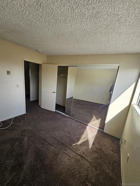 736 Florence St, Imperial Beach CA: https://media.crmls.org/mediaz/11e54eba-b44d-48c9-b0cc-f02becab9652.jpg