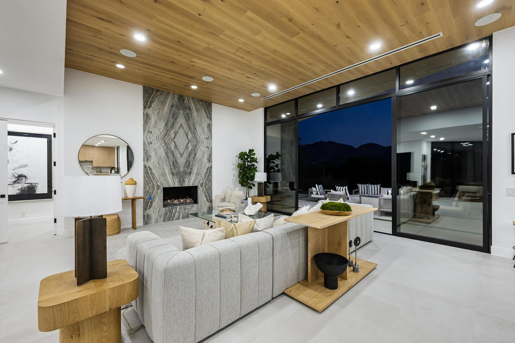 137 Kiva Drive Drive