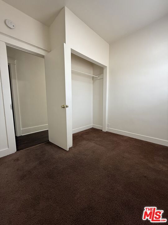 1111 Orizaba Avenue, Long Beach CA: https://media.crmls.org/mediaz/11e68a61-a47d-4c75-8f84-456aa99924fa.jpg